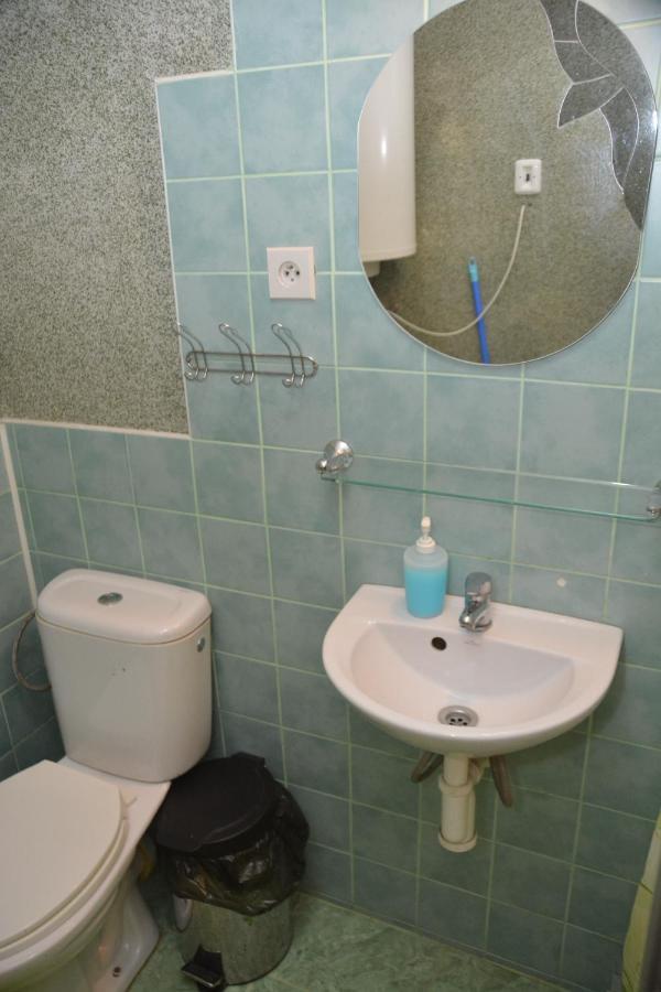 Privat Alexandra Apartman Lipótszentmiklós Kültér fotó