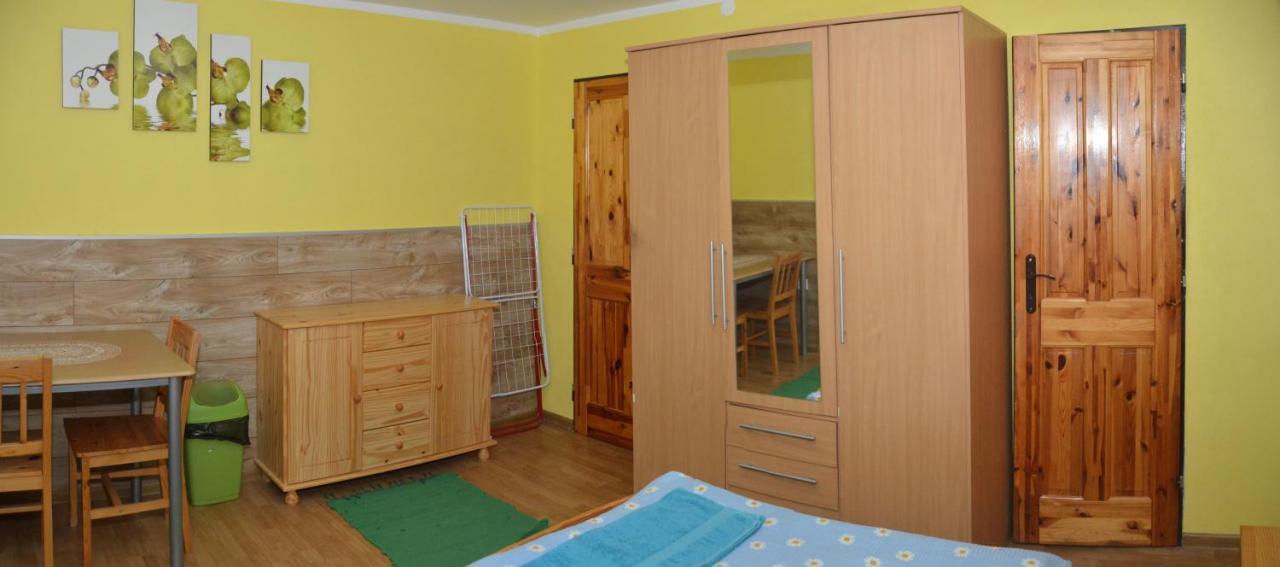 Privat Alexandra Apartman Lipótszentmiklós Kültér fotó